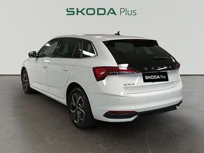 Usado Skoda Scala Selection 150 CV (110 kW) 2025 Blanco Utilitario