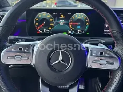 Usado Mercedes A250 218 CV (160 kW) 2021 Gris / plata Berlina