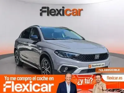 Usado Fiat Tipo Cross 101 CV (74 kW) 2021 Gris Berlina
