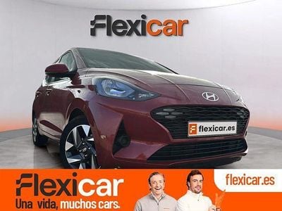 Usado Hyundai i10 67 CV (49 kW) 2023 Rojo Utilitario