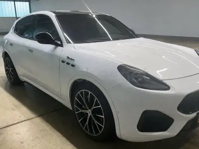 Usado Maserati Grecale 330 CV (242 kW) 2023 Blanco SUV