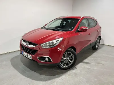 Usado Hyundai ix35 Comfort 136 CV (100 kW) 2014 Rojo SUV