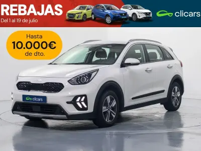 Usado Kia Niro 141 CV (103 kW) 2022 Blanco SUV