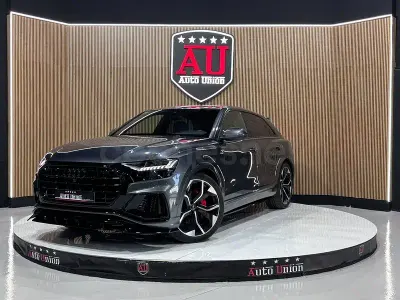 Usado Audi Q8 S-Line 286 CV (210 kW) 2019 Gris / plata SUV