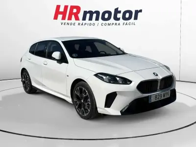 Usado BMW 120 Comfort Edition 163 CV (119 kW) 2025 Blanco Utilitario