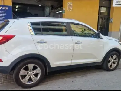 Usado Kia Sportage 115 CV (84 kW) 2013 Blanco SUV