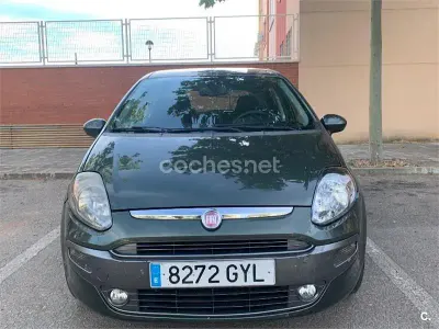 Używany Fiat Punto Evo Dynamic 105 KM (77 kW) 2010 Zielony Hatchback