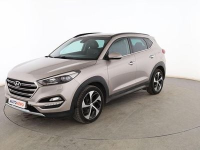 Usado Hyundai Tucson Style 177 CV (130 kW) 2016 Gris SUV