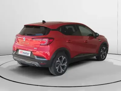 Usado Renault Captur RS Line 160 CV (117 kW) 2022 Rojo SUV