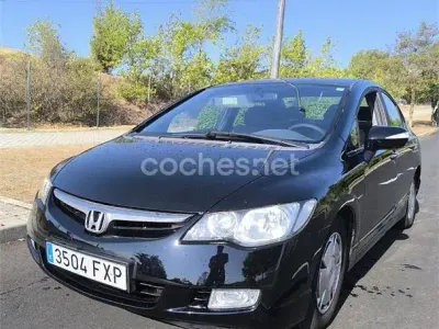 Usado Honda Civic Hybrid 115 CV (84 kW) 2008 Negro Berlina