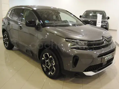 Usado Citroën C5 Aircross 136 CV (100 kW) 2024 Gris / plata SUV