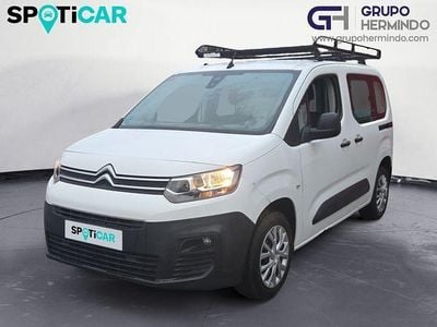 Usado Citroën Berlingo Live 100 CV (73 kW) 2021 Blanco Monovolumen