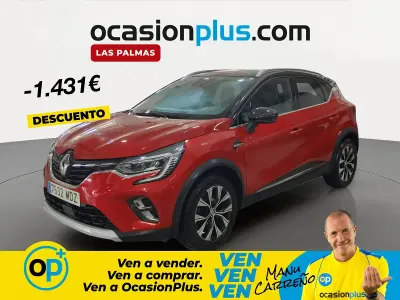 Usado Renault Captur Techno 90 CV (66 kW) 2023 Rojo SUV