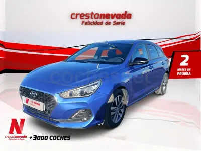 Usado Hyundai i30 120 HP (88 kW) 2019 Azul Carrinha