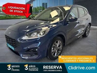 Usado Ford Kuga ST-Line 152 HP (111 kW) 2024 Azul SUV
