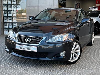 Lexus IS220d