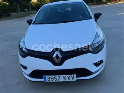 Usado Renault Clio IV Business 75 CV (55 kW) 2019 Blanco Berlina
