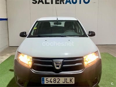 Usado Dacia Sandero Base 75 CV (55 kW) 2016 Blanco Berlina