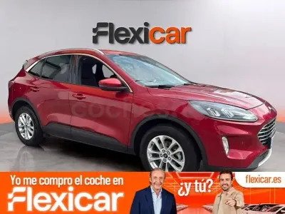 Usado Ford Kuga Titanium 150 CV (110 kW) 2023 Rojo SUV
