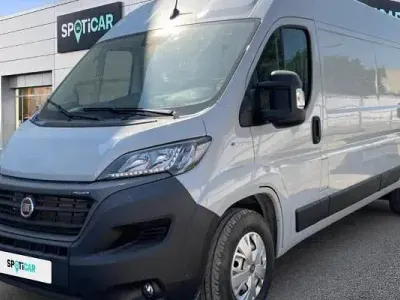 Usado Fiat E-Ducato 89 kW (122 CV) 2021 Azul Berlina