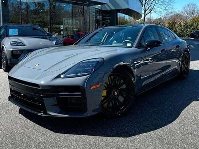 Usado Porsche Panamera 782 CV (575 kW) 2025 Gris Utilitario