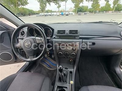 Usado Mazda 3 Sportive 143 CV (105 kW) 2008 Gris / plata Berlina