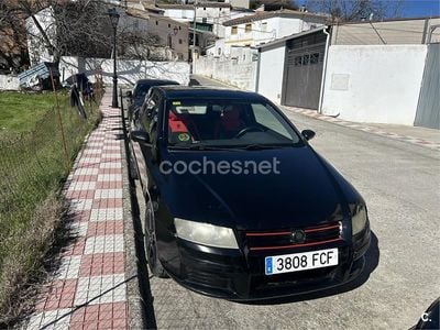 Usado Fiat Stilo Dynamic 115 CV (84 kW) 2006 Negro Berlina