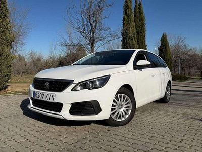Usado Peugeot 308 SW Access 99 CV (72 kW) 2019 Blanco Familiar