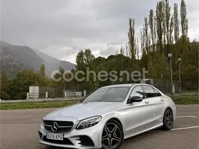 Usado Mercedes C220 170 CV (125 kW) 2018 Gris / plata Berlina