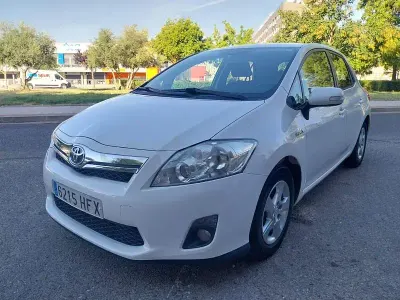 Usado Toyota Auris Hybrid