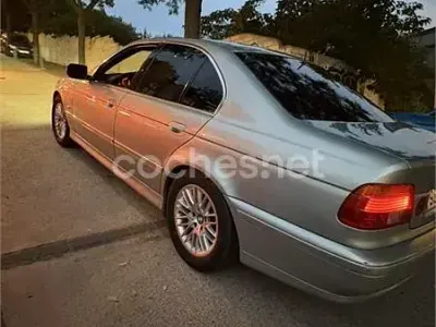 Usado BMW 535 Comfort Edition 245 CV (180 kW) 2001 Gris / plata Berlina