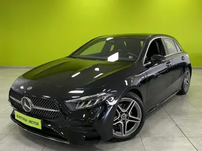 Usado Mercedes A180 AMG 136 CV (100 kW) 2025 Negro Berlina