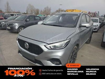 Usado MG ZS Luxury 111 CV (81 kW) 2022 Gris / plata SUV