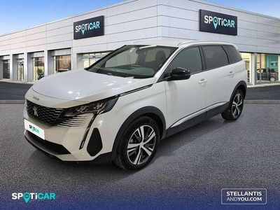 Usado Peugeot 5008 Allure 131 CV (96 kW) 2024 Blanco SUV