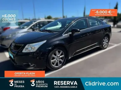 Käytetty Toyota Avensis