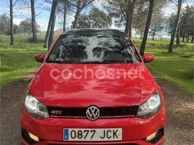 Usado VW Polo GTI 192 CV (141 kW) 2015 Rojo Berlina