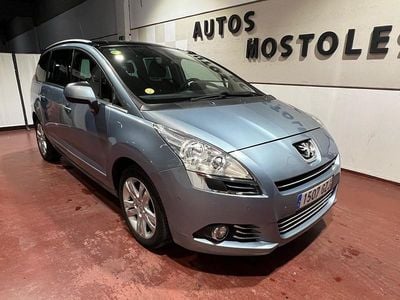 Gris Usado 2010 Peugeot 5008 Sport Monovolumen | 4750 € (Precio justo)
