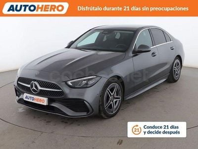 Usado Mercedes C200 AMG line 204 CV (150 kW) 2021 Gris / plata Berlina