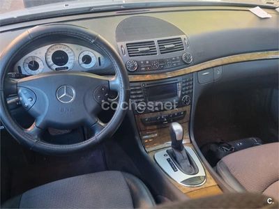 Mercedes E220