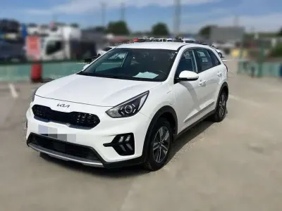 Usado Kia Niro Plus 141 CV (103 kW) 2022 Blanco SUV