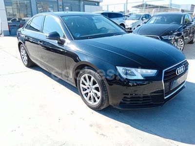 Negro Usado 2019 Audi A4 Advanced Plus Berlina | 12.900 €
