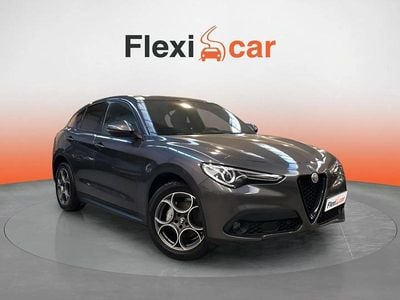 Usado Alfa Romeo Stelvio Sprint 190 CV (139 kW) 2022 Gris SUV