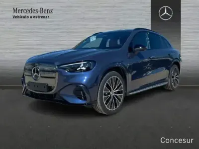 Nuevo Mercedes GLC400d 359 kW (489 CV) 2026 Azul