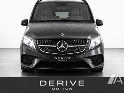 Usado Mercedes V300 Exclusive 239 CV (175 kW) 2023 Gris / plata Monovolumen