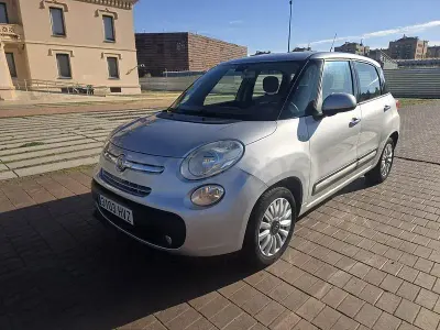 Usado Fiat 500L 85 CV (62 kW) 2014 Gris / plata Monovolumen