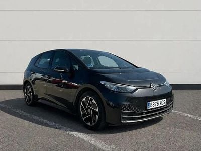 Begagnad VW ID.3 Pro 107 kW (146 HK) 2023 Svart Halvkombi