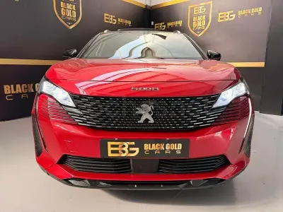 Usado Peugeot 5008 GT 130 CV (95 kW) 2021 Granate SUV
