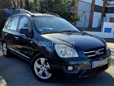 Usado Kia Carens 140 CV (102 kW) 2007 Negro Monovolumen