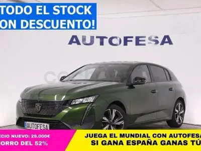 Usado Peugeot 308 Allure 130 CV (95 kW) 2022 Verde Berlina