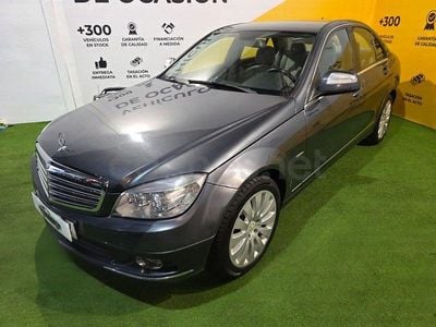 Usado Mercedes C320 Elegance 224 CV (164 kW) 2008 Gris / plata Berlina